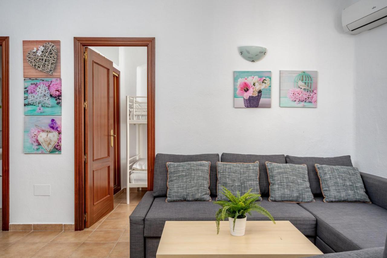 Spacious Flat In The Heart Of Torremolinos Ref 39 Apartment Exterior photo